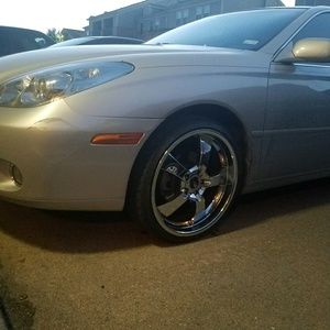 Meet your Posher, James